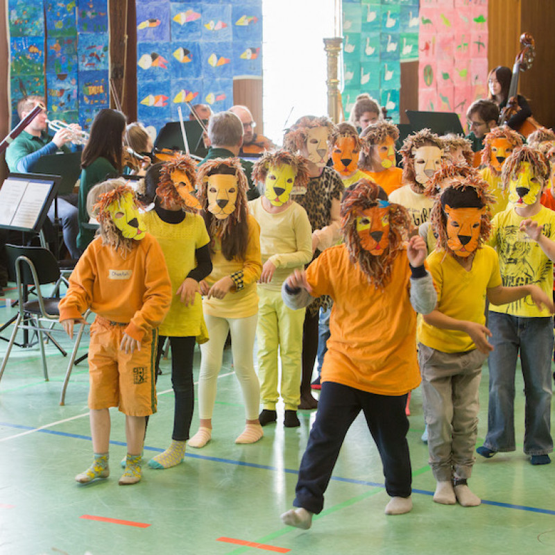 Löwenkinder der Grundschule Mahndorf mit Philharmonikern