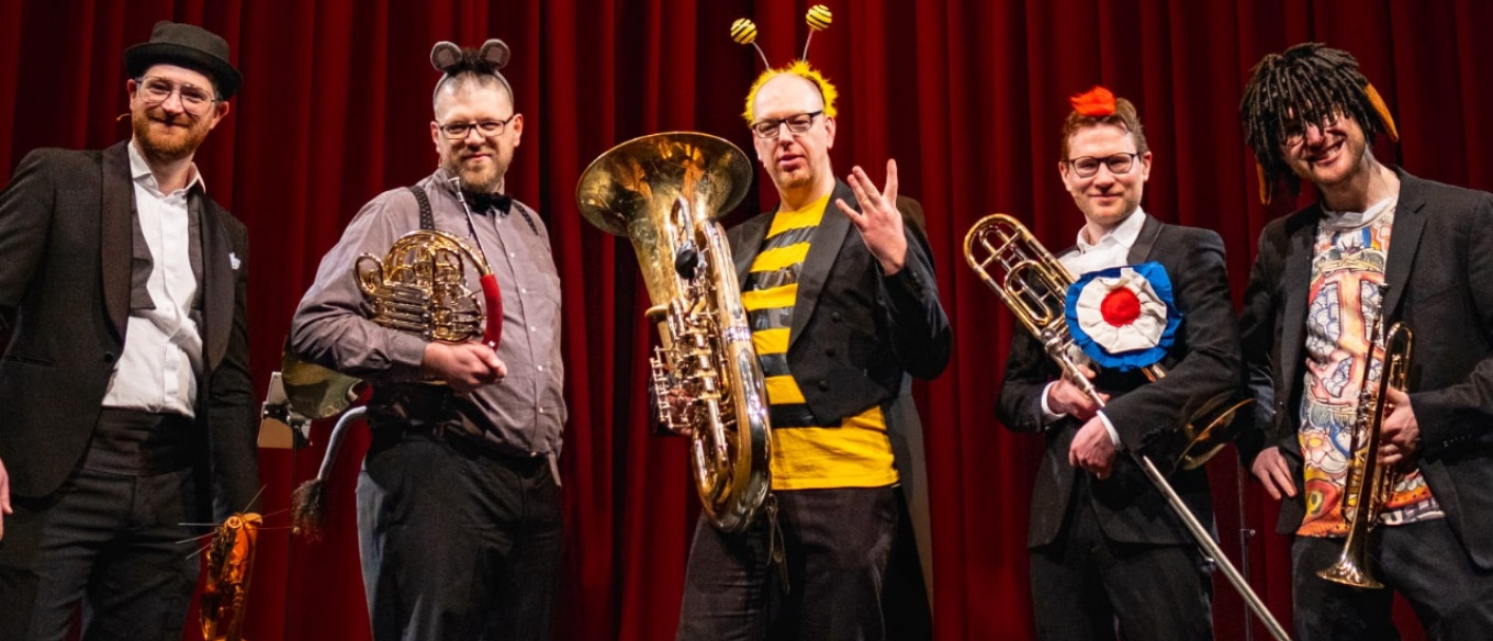 Die Bremer Stadtmusikanten gehen auf Weltreise